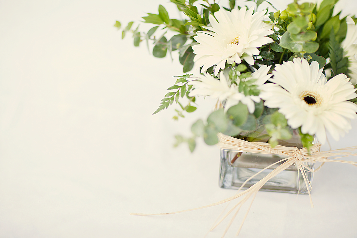vintage table decorations for weddings